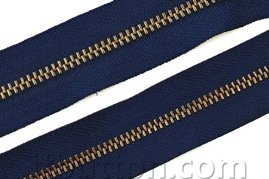 zipper teech zipper teech